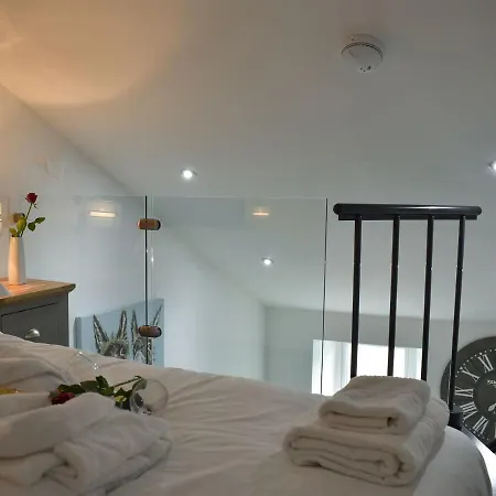 Annabel's Loft 펜션